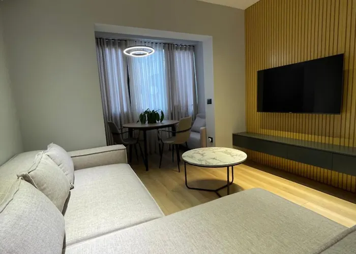 Elite Apartment *