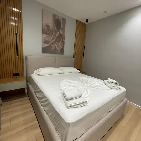 Elite Apartamento Tirana
