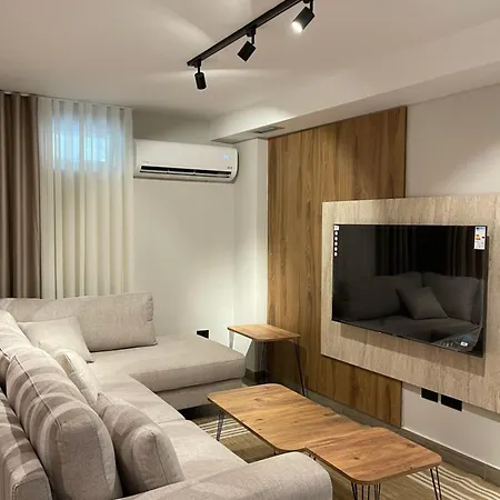 Elite * Tirana
